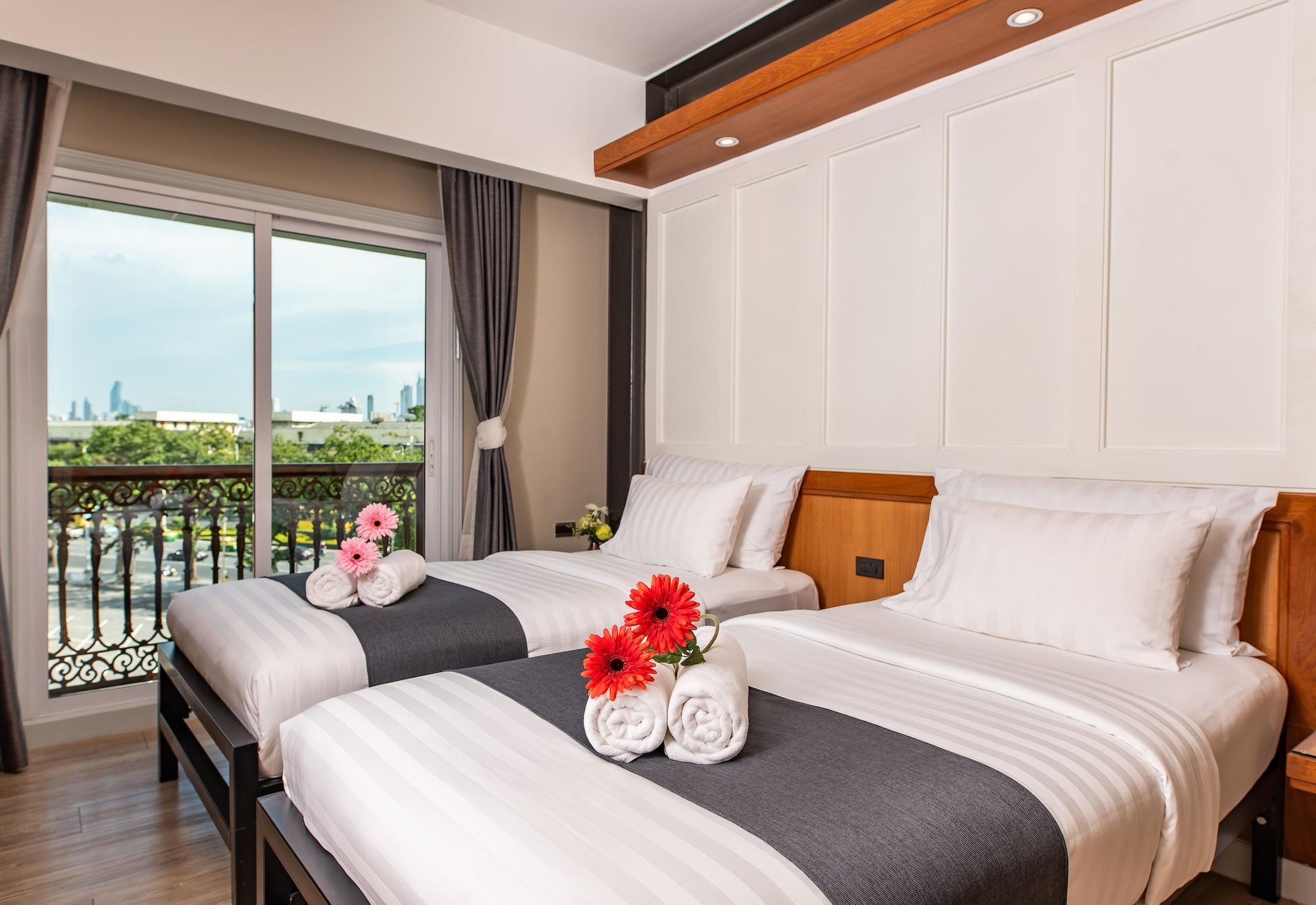 Dang Derm In The Park Khaosan Hotel Banguecoque Exterior foto